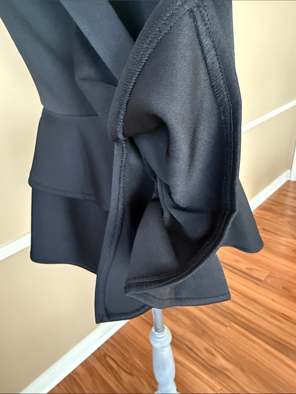 GRACIA 🖤 BLACK PEPLUM TIERED LONG-SLEEVE BLOUSE 🖤 SIZE MEDIUM 🌟NWT🌟 - Picture 10 of 17